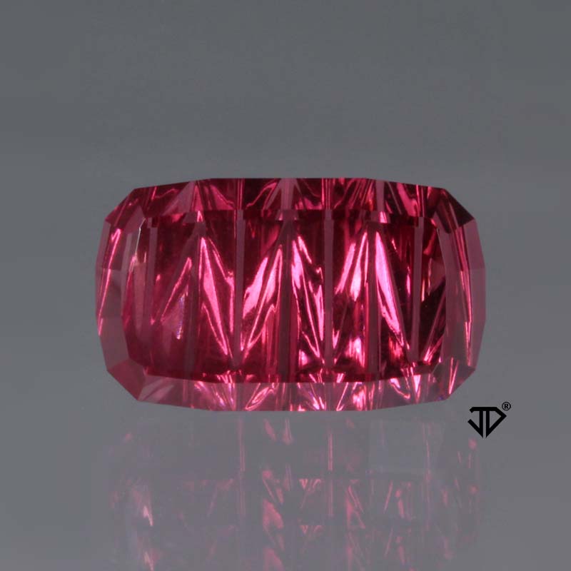 Rhodolite Garnet gemstone