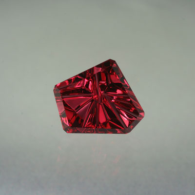  Rhodolite Garnet gemstone