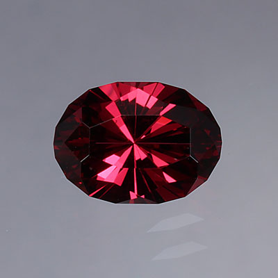 Rhodolite Garnet gemstone
