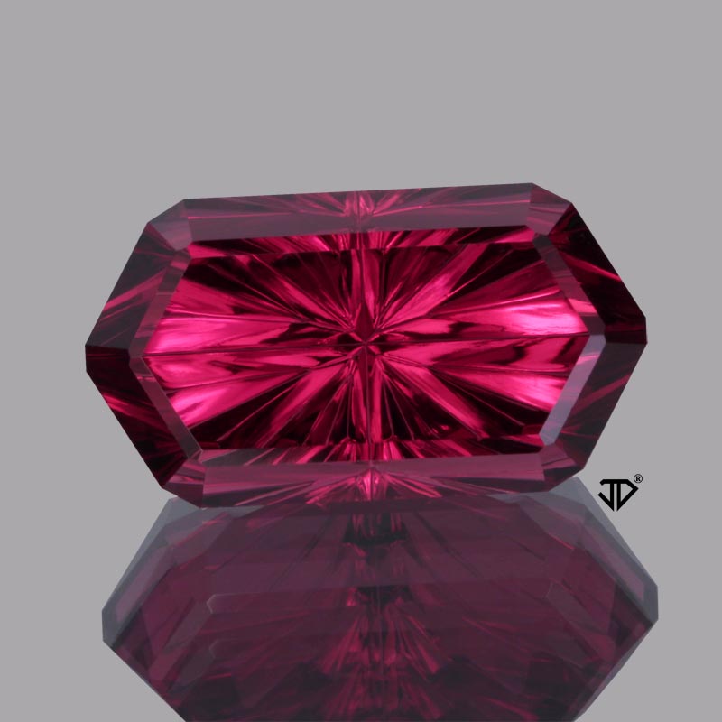 Rhodolite Garnet gemstone