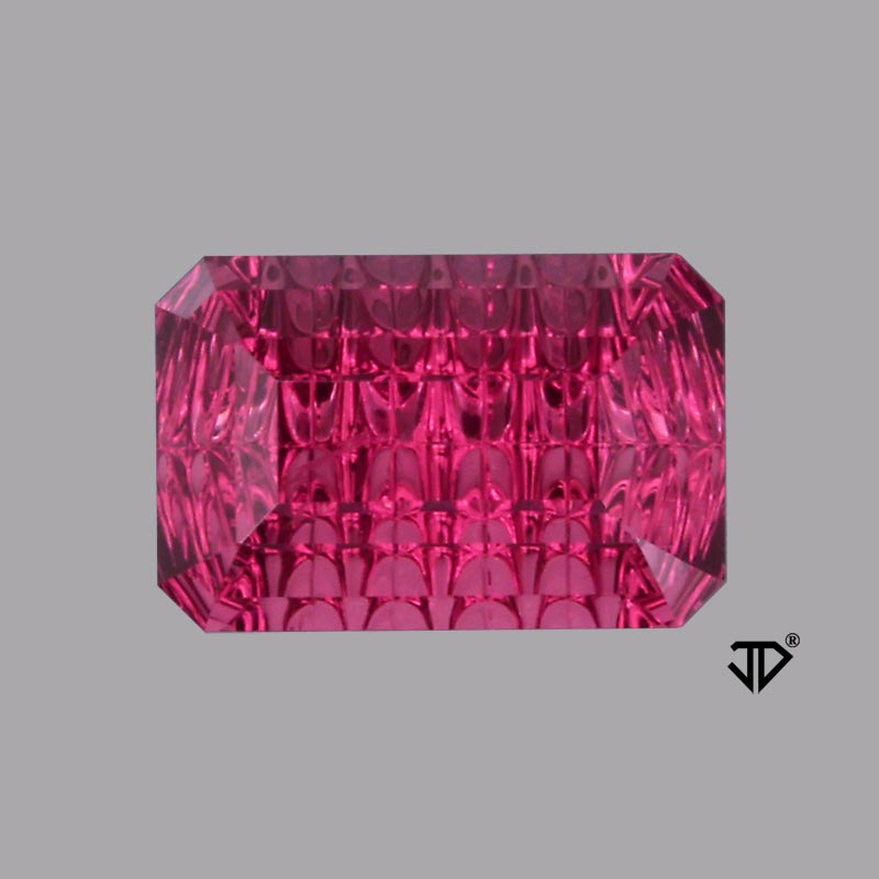 Rhodolite Garnet gemstone