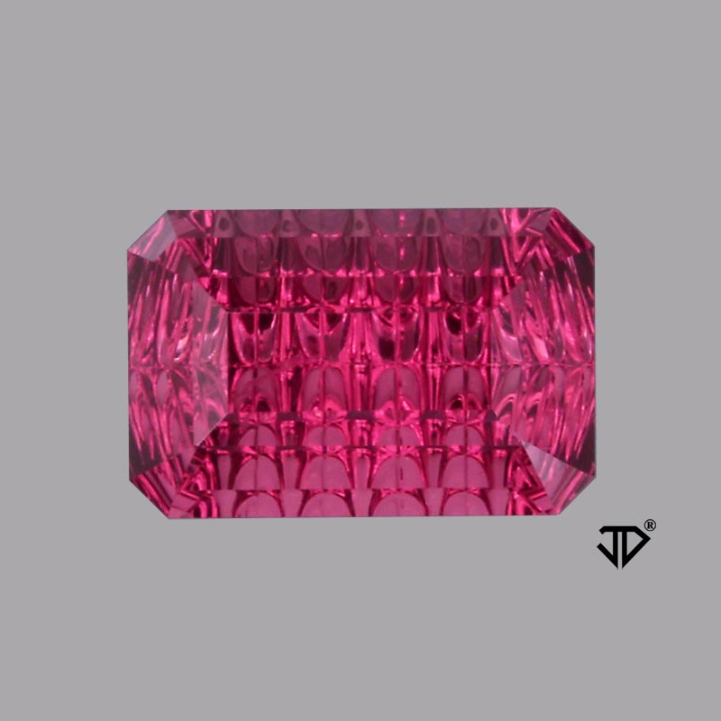  Rhodolite Garnet gemstone