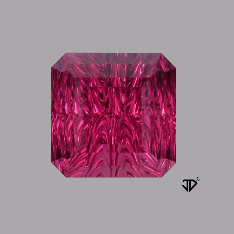  Rhodolite Garnet gemstone