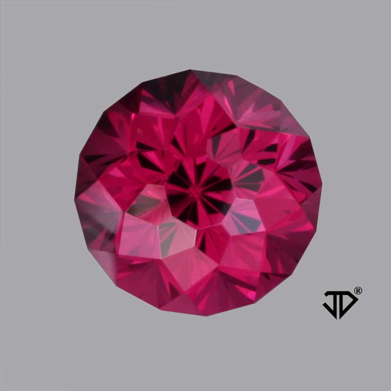 Rhodolite Garnet gemstone