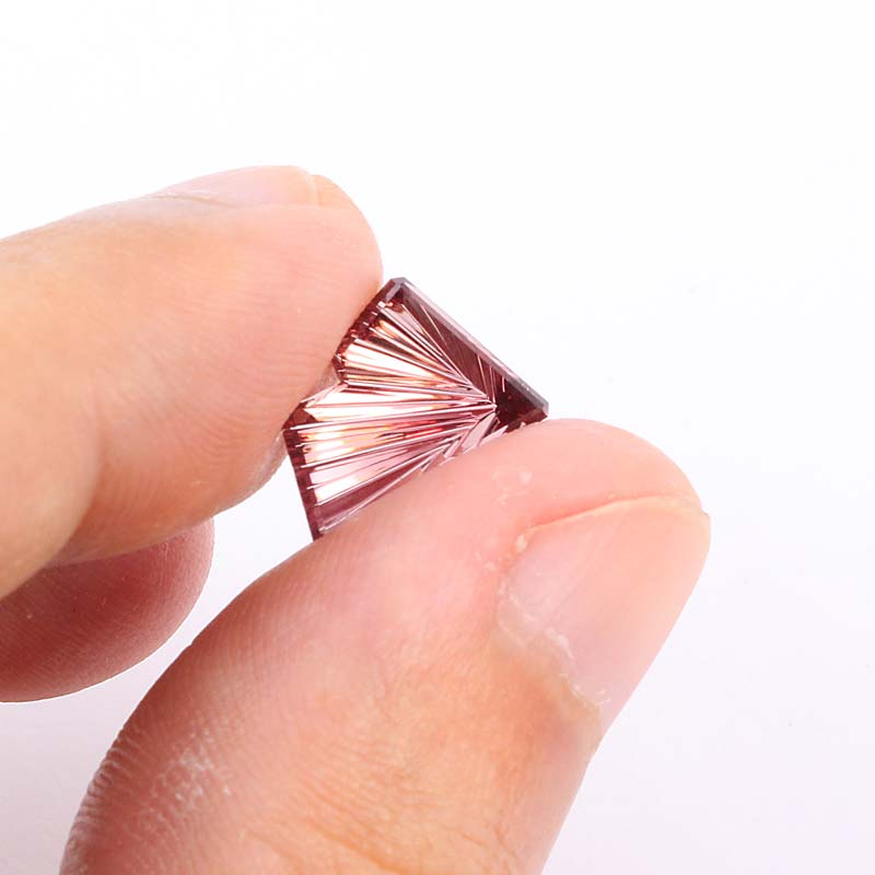 Rhodolite Garnet view 3