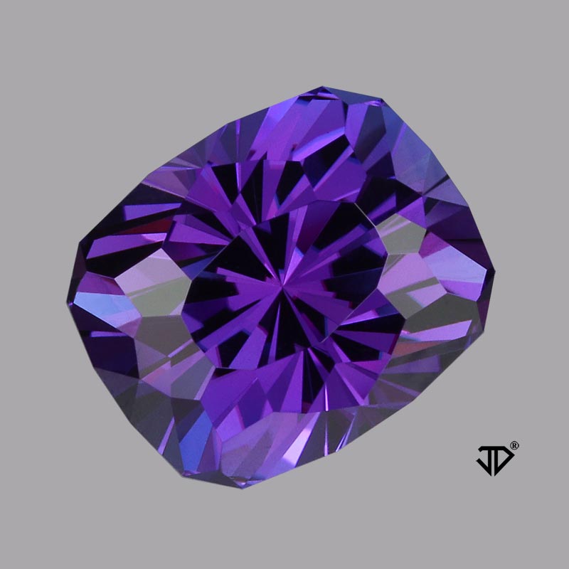  Tanzanite gemstone