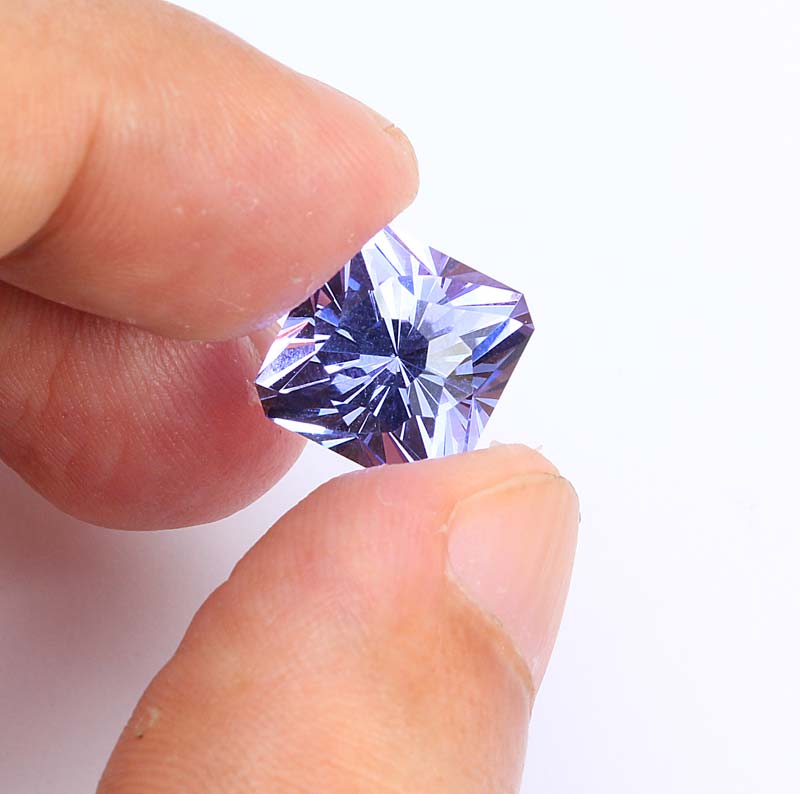  Tanzanite view 3