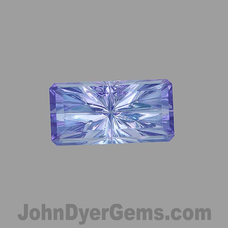  Tanzanite gemstone