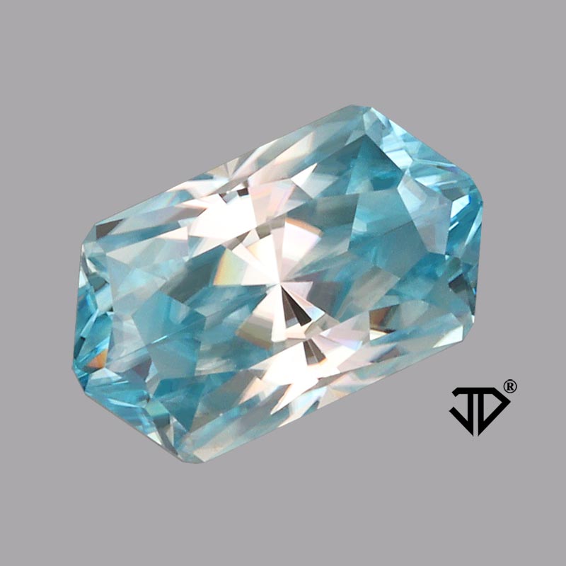 Bicolor Blue/White Zircon gemstone