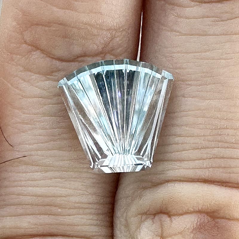 Bicolor Blue Zircon view 2