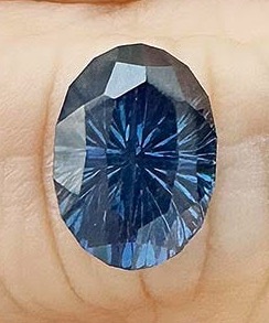 Blue Australian Sapphire view 2