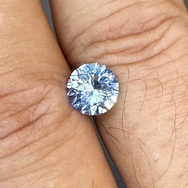 Parti Color Sapphire view 2