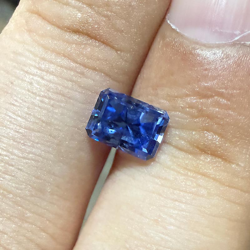 Blue (Unheated) Sapphire view 2