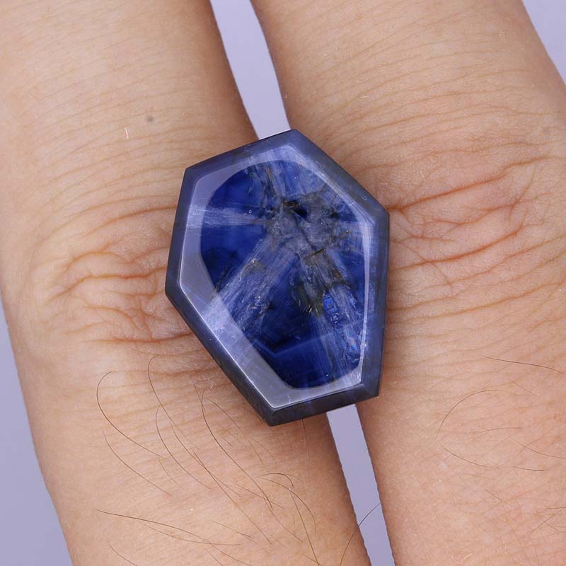 Trapiche Blue Australian Sapphire view 2