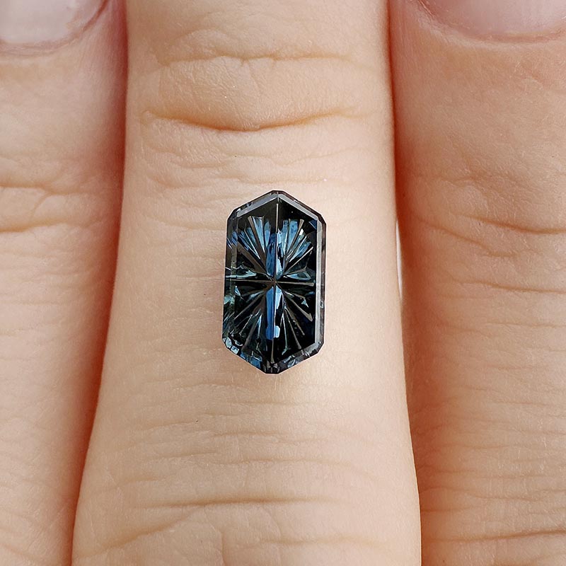 Blue Australian Sapphire view 2