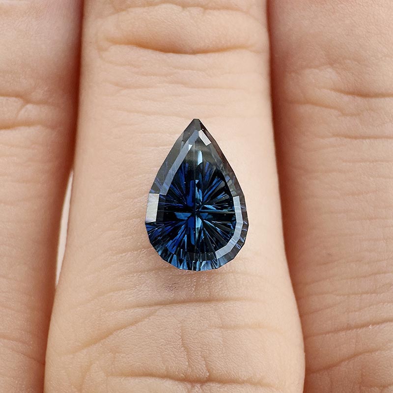 Blue Australian Sapphire view 2
