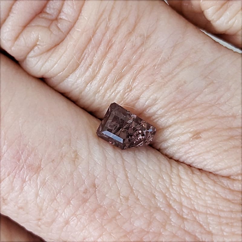 Color Change Garnet view 2
