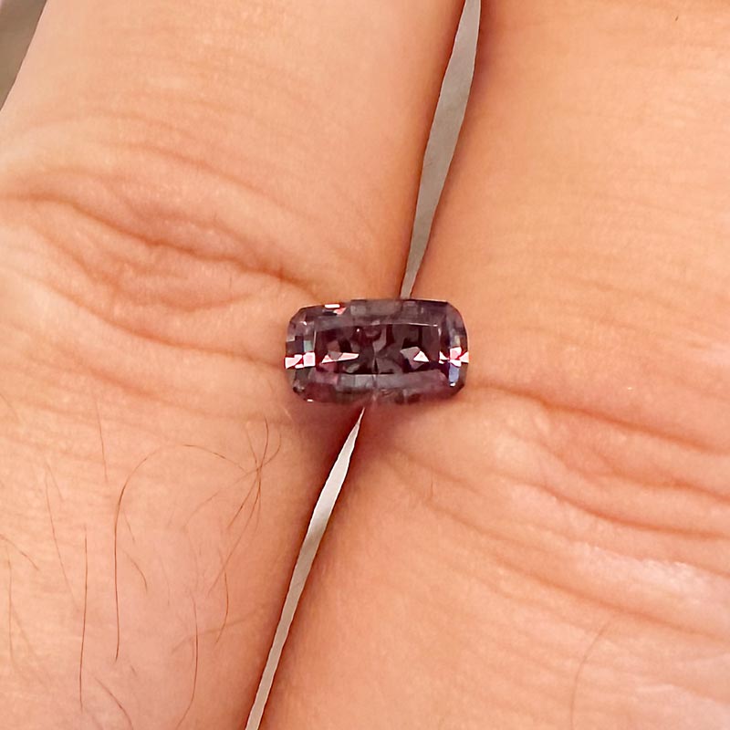 Color Change Garnet view 2