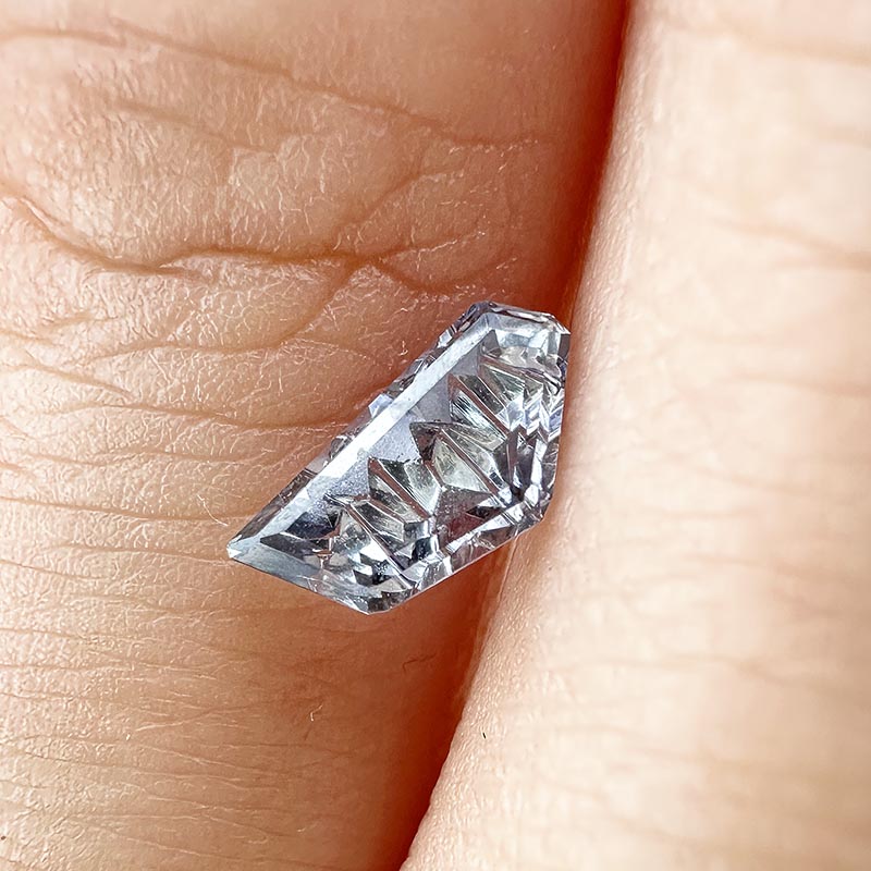 Gray/Blue Sapphire view 2