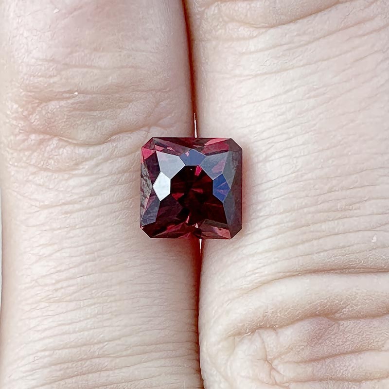  Rhodolite Garnet view 2