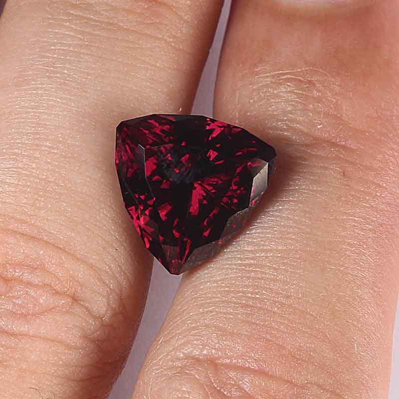 Rhodolite Garnet view 2