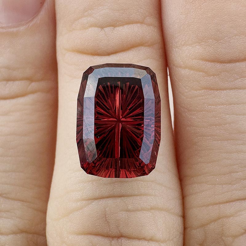  Gypsy Rose Garnet view 2