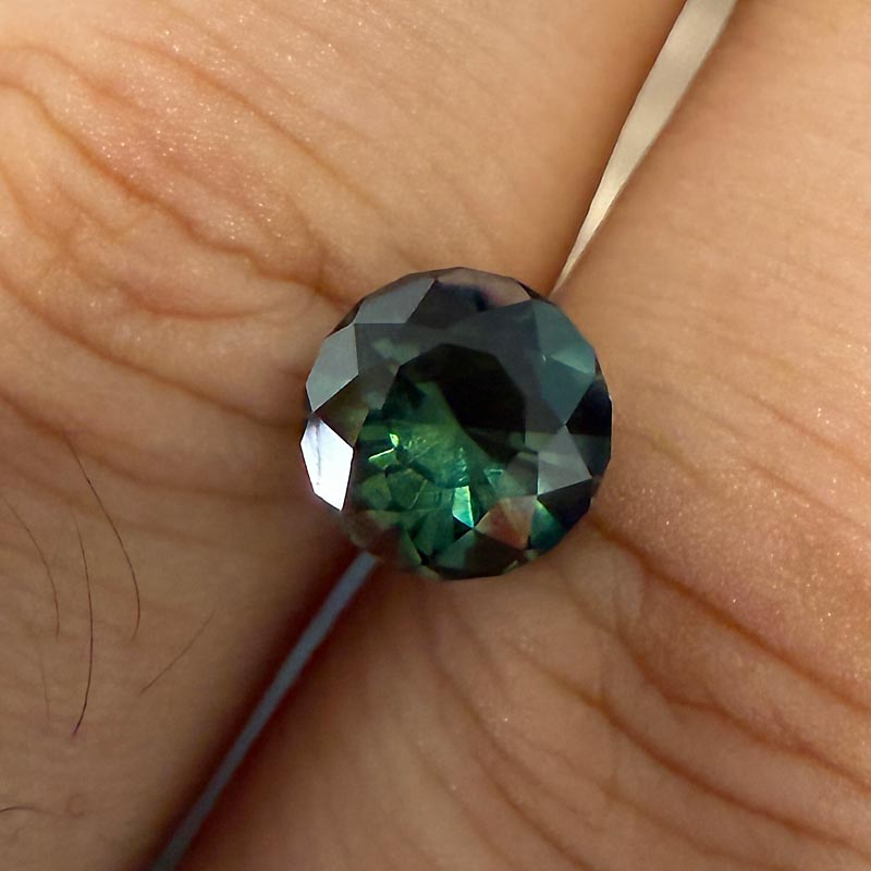 Teal Australian Sapphire view 2