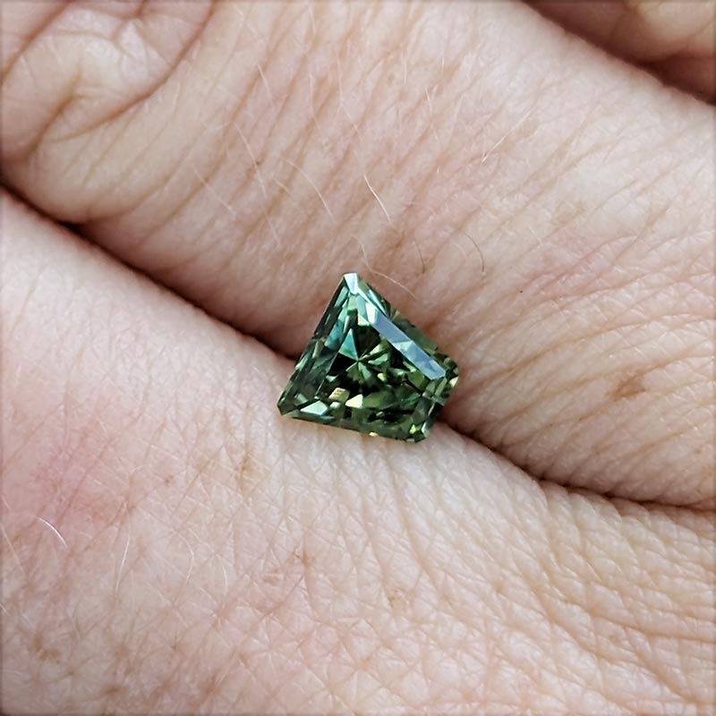 Green Australian Sapphire view 2