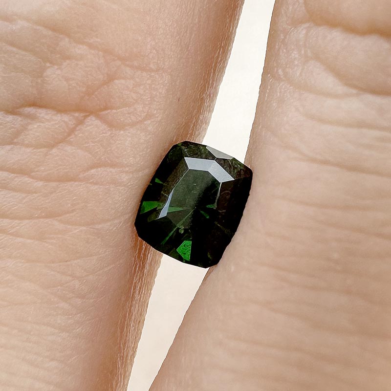  Tsavorite Garnet view 2