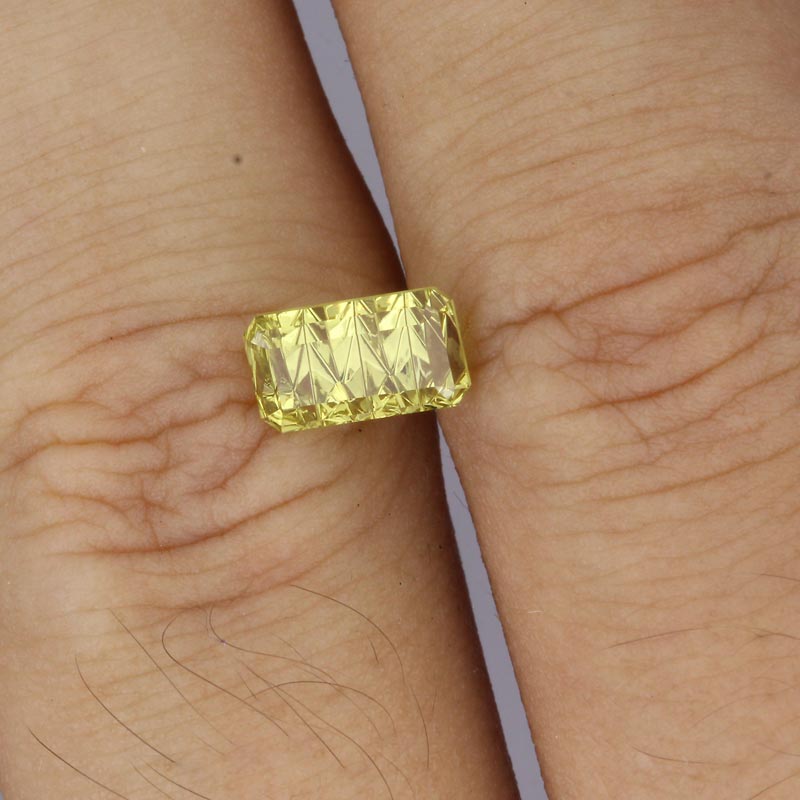 Mali Garnet view 2