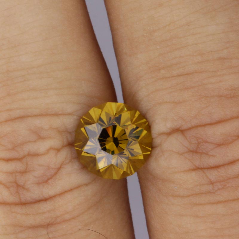 Mali Garnet view 2