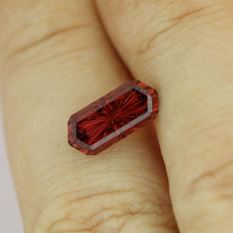Malaya Garnet view 2