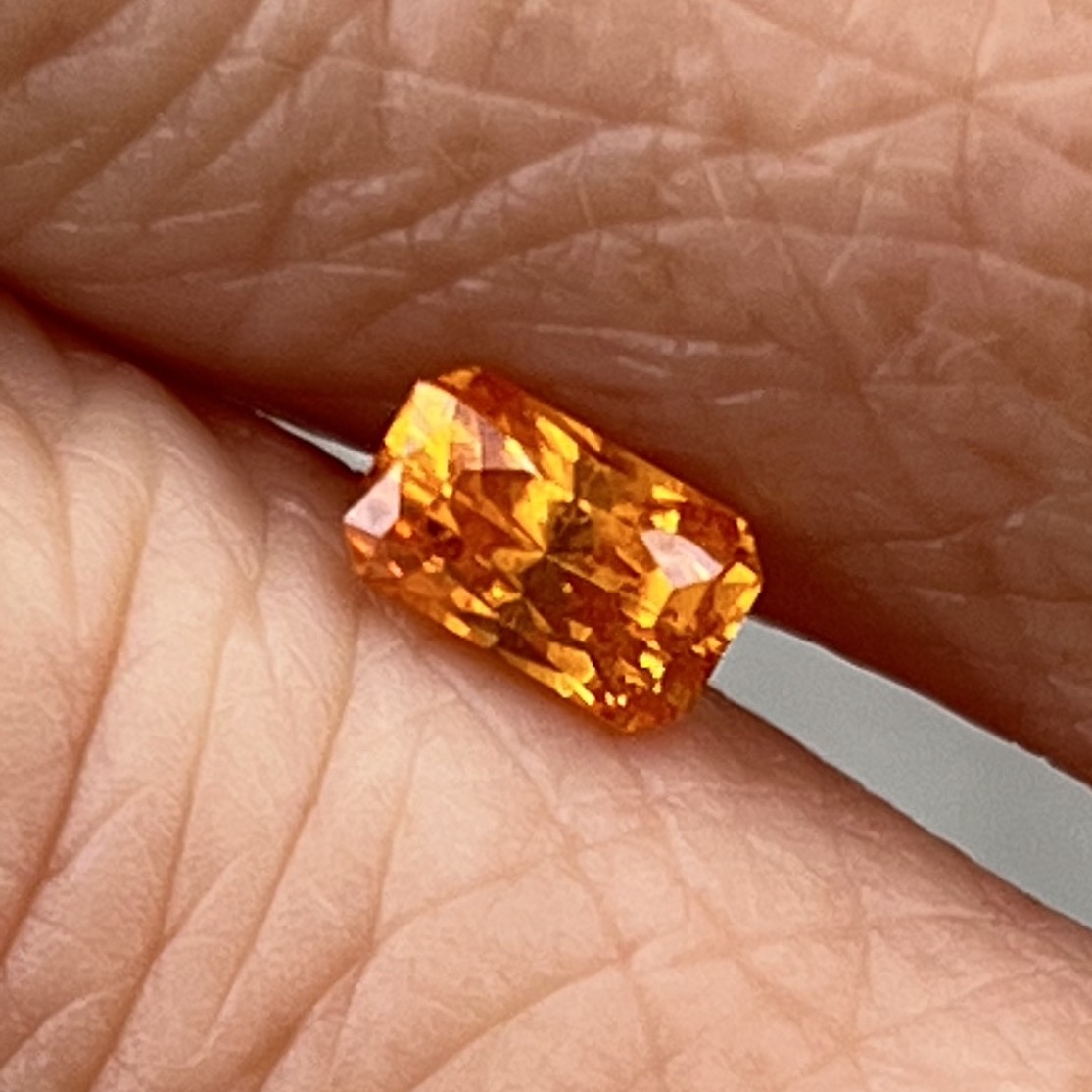 Mandarin Garnet view 2