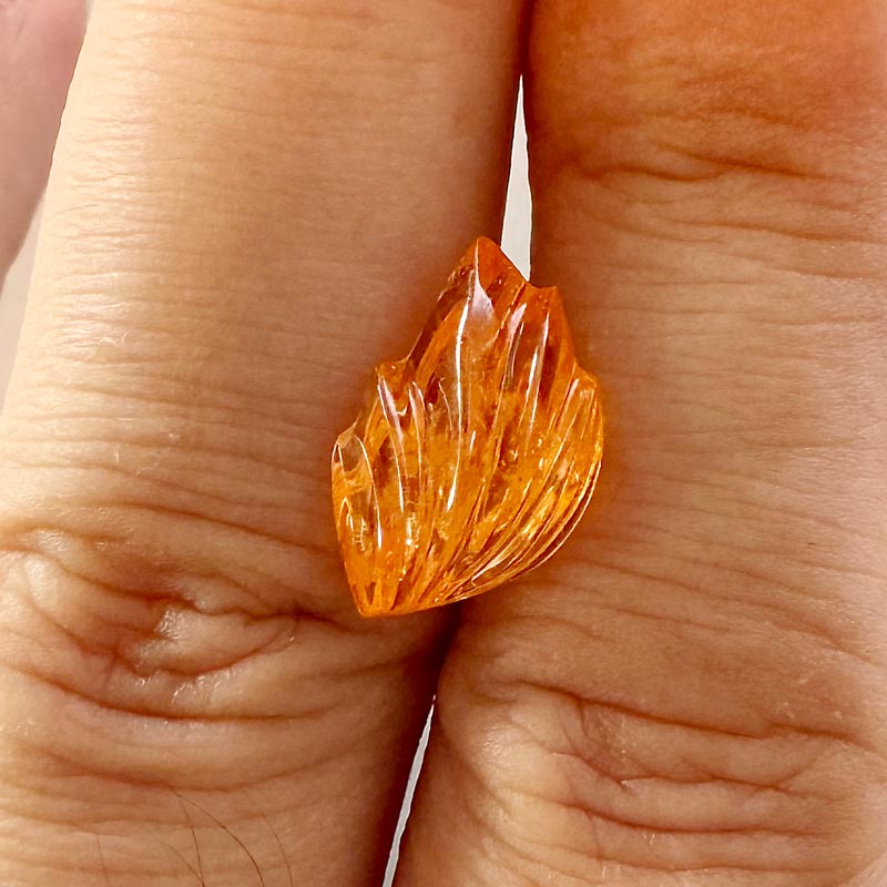 Mandarin Garnet view 2