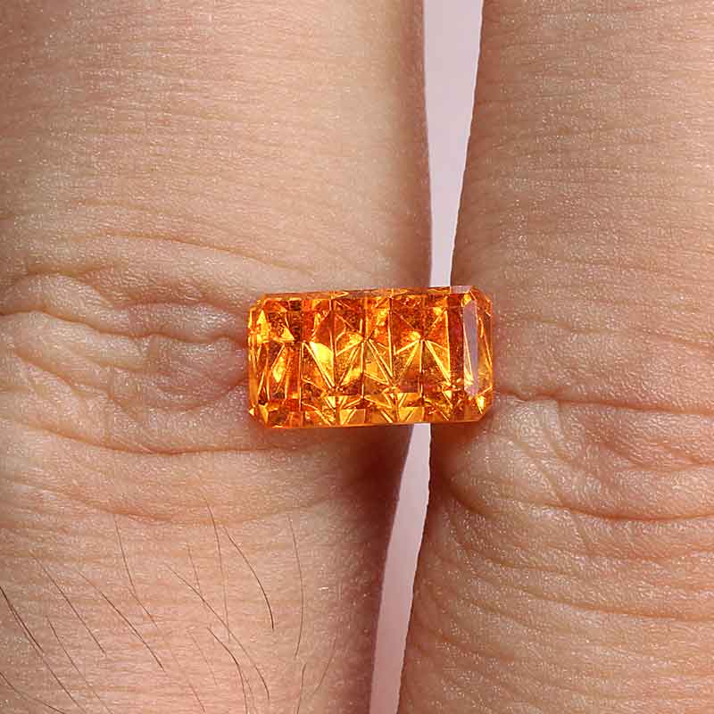Mandarin Garnet view 2