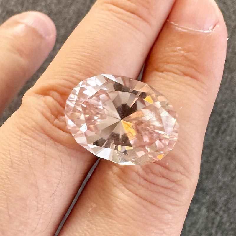 Morganite view 2