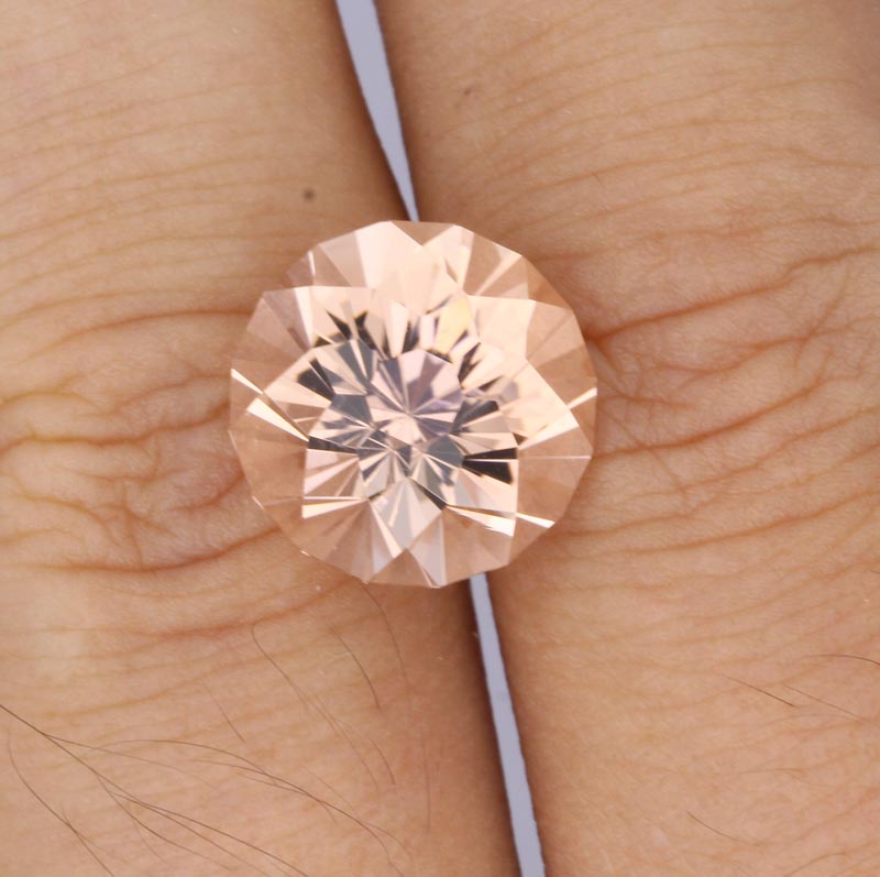  Morganite view 2