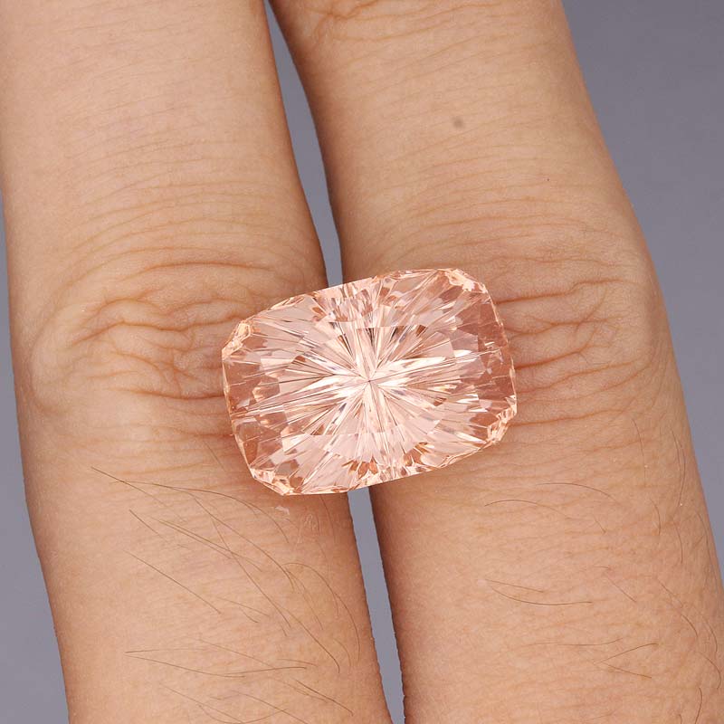 Morganite view 2