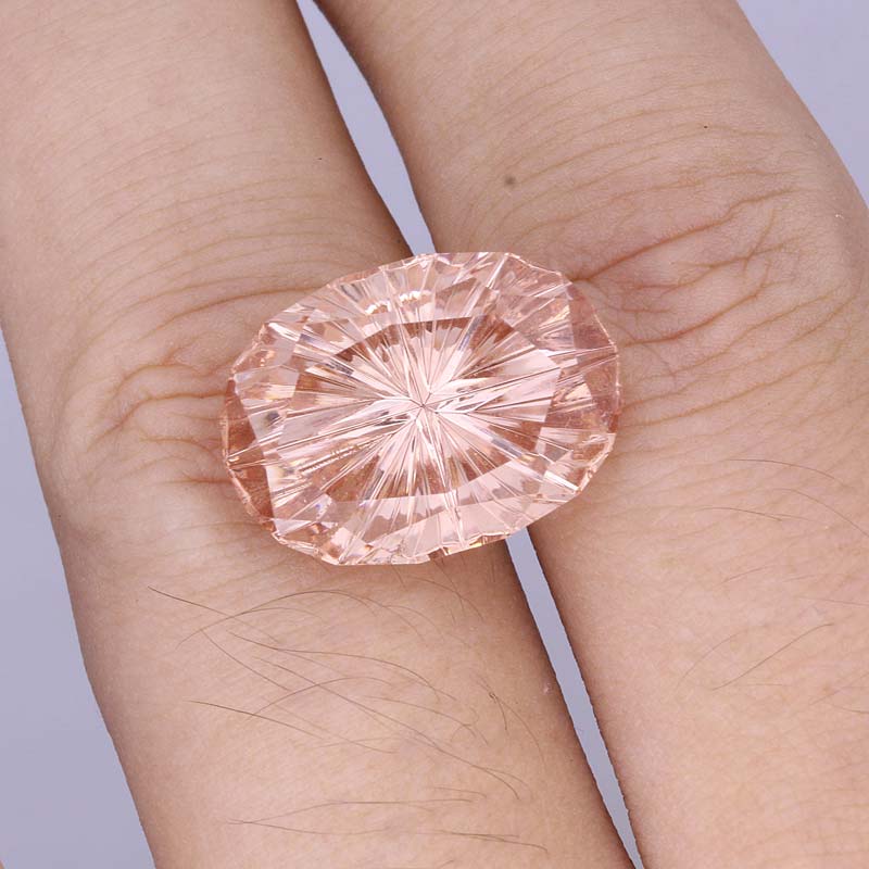  Morganite view 2