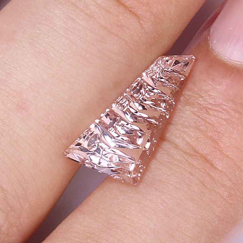 Morganite view 2