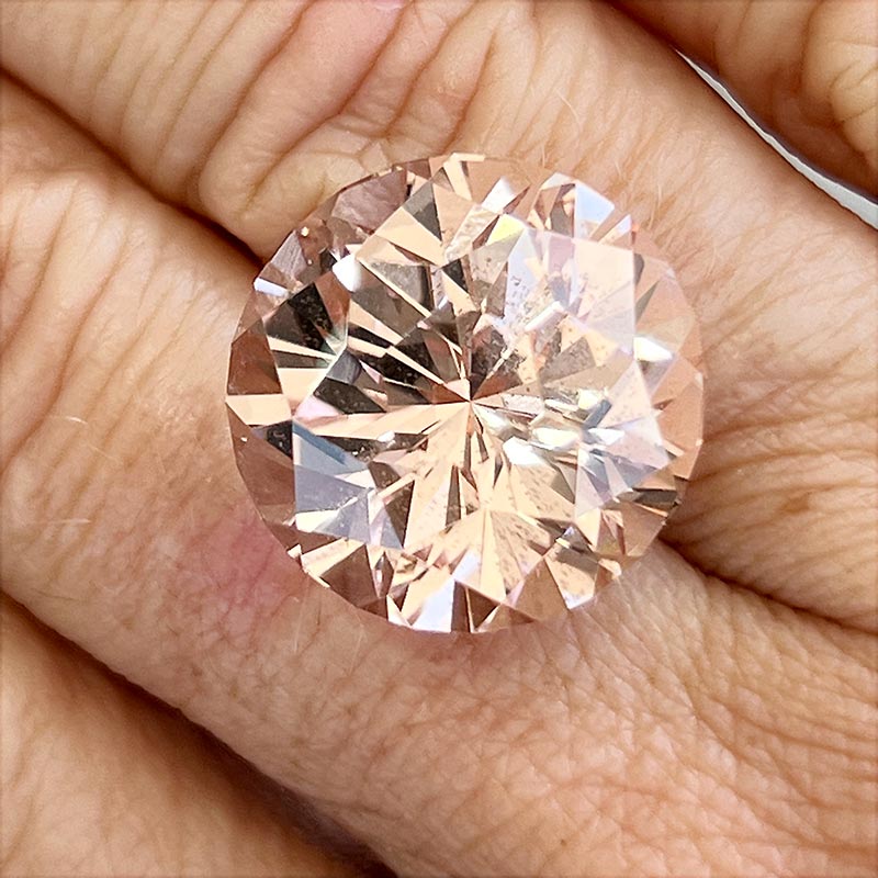Morganite view 2