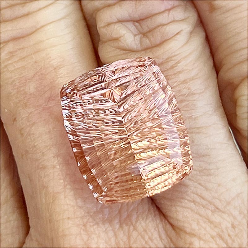  Morganite view 2