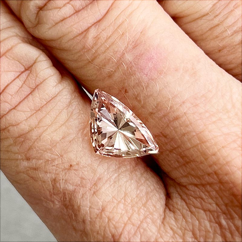 Morganite view 2