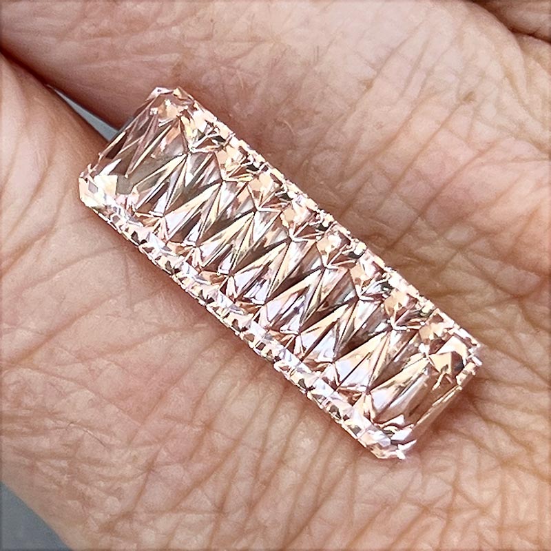 Morganite view 2
