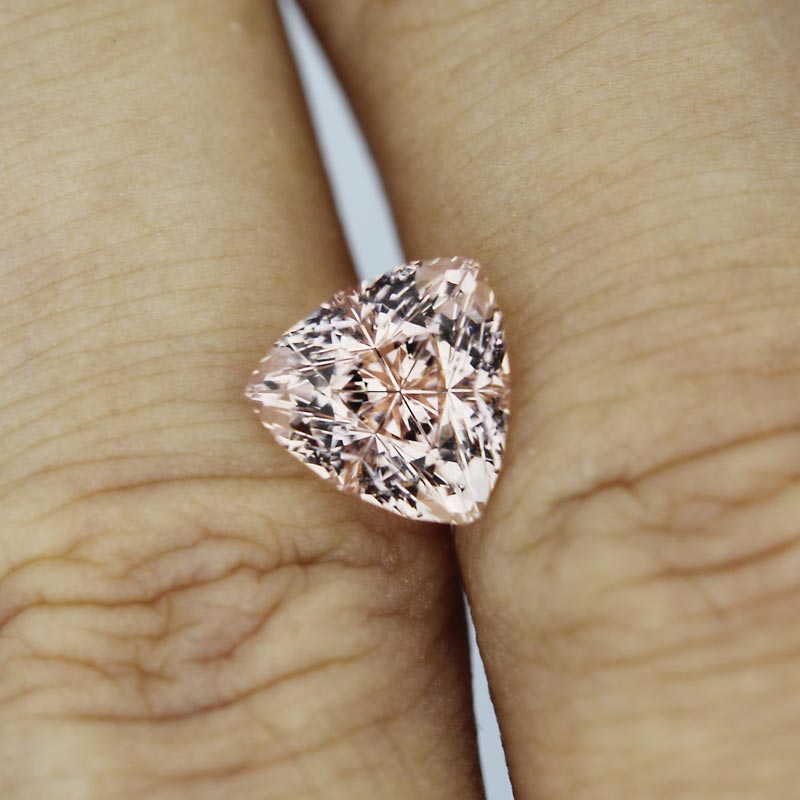 Morganite view 2
