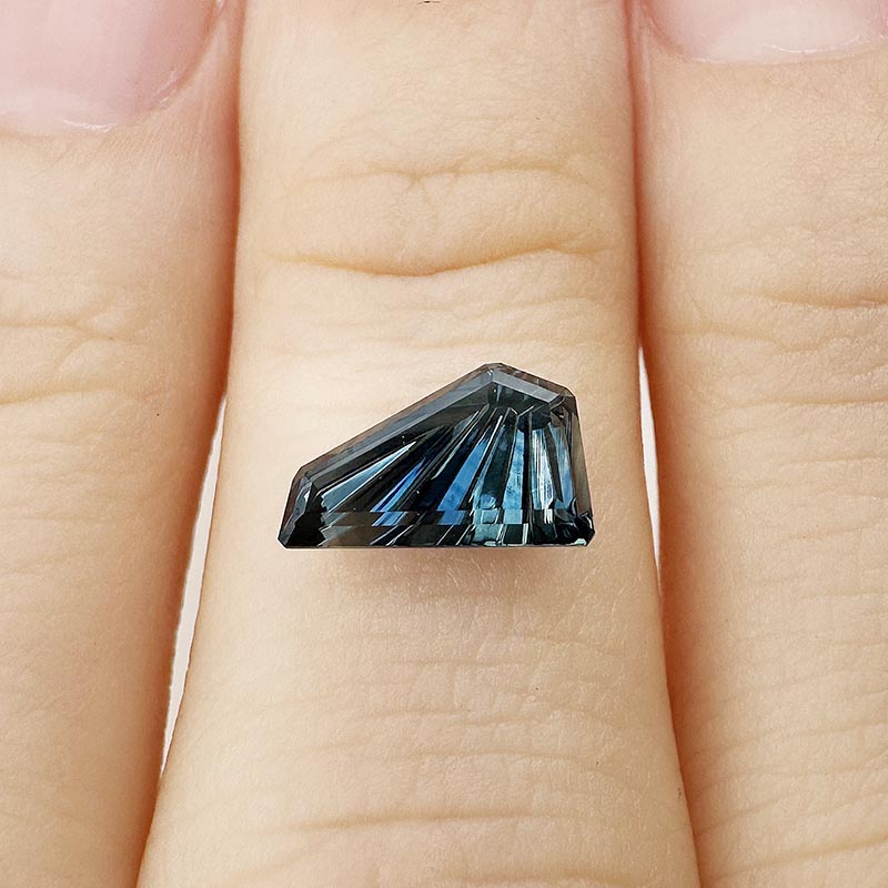 Parti Color Australian Sapphire view 2