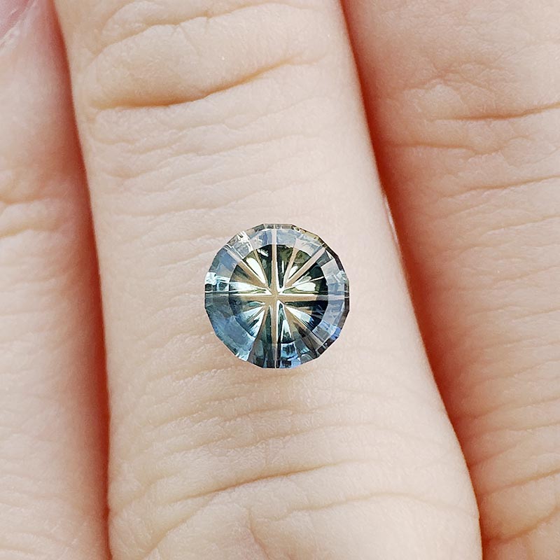 Parti Color Australian Sapphire view 2