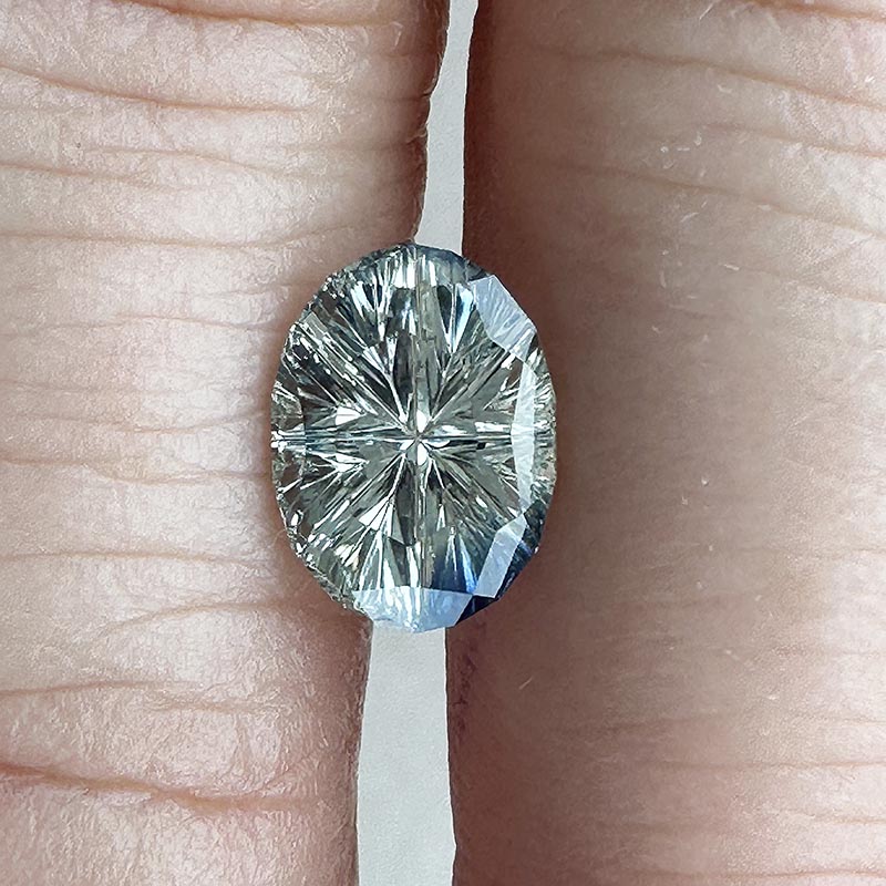 Parti Color Sapphire view 2