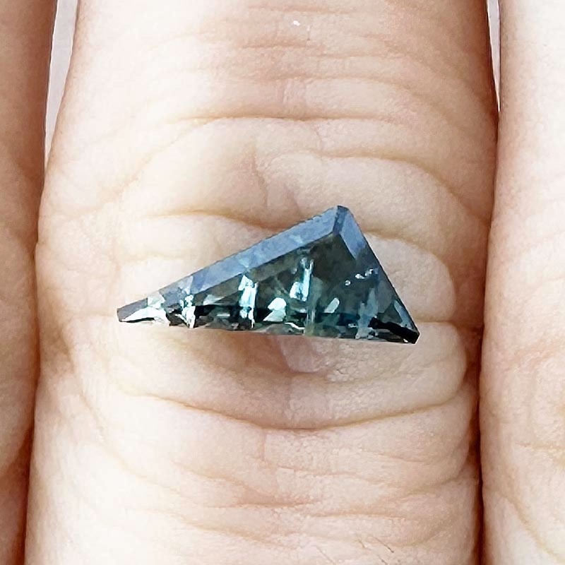 Parti Color Australian Sapphire view 2