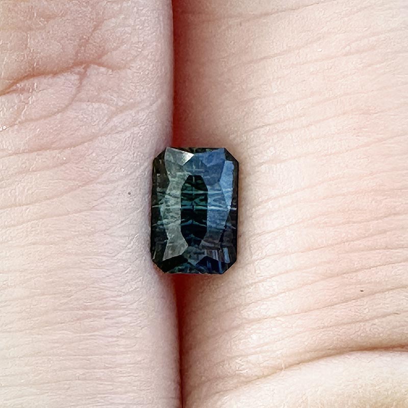Parti Color Australian Sapphire view 2